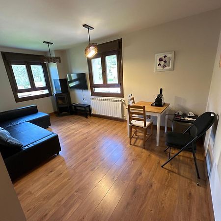 Hotel La Cuna Del Sella Oseja de Sajambre Eksteriør billede